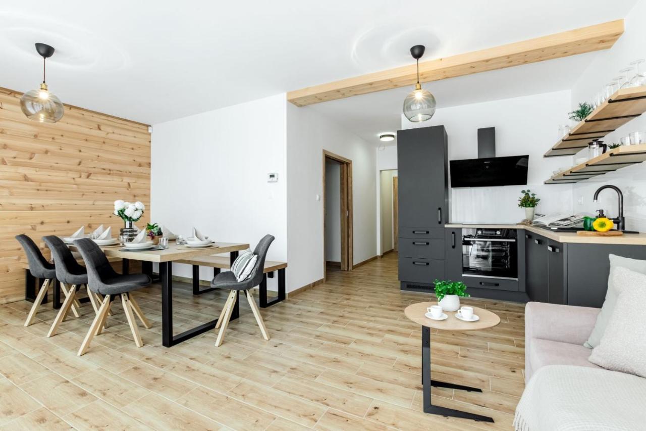 Apartmany Karlovy Dvory Horni Plana Exterior photo