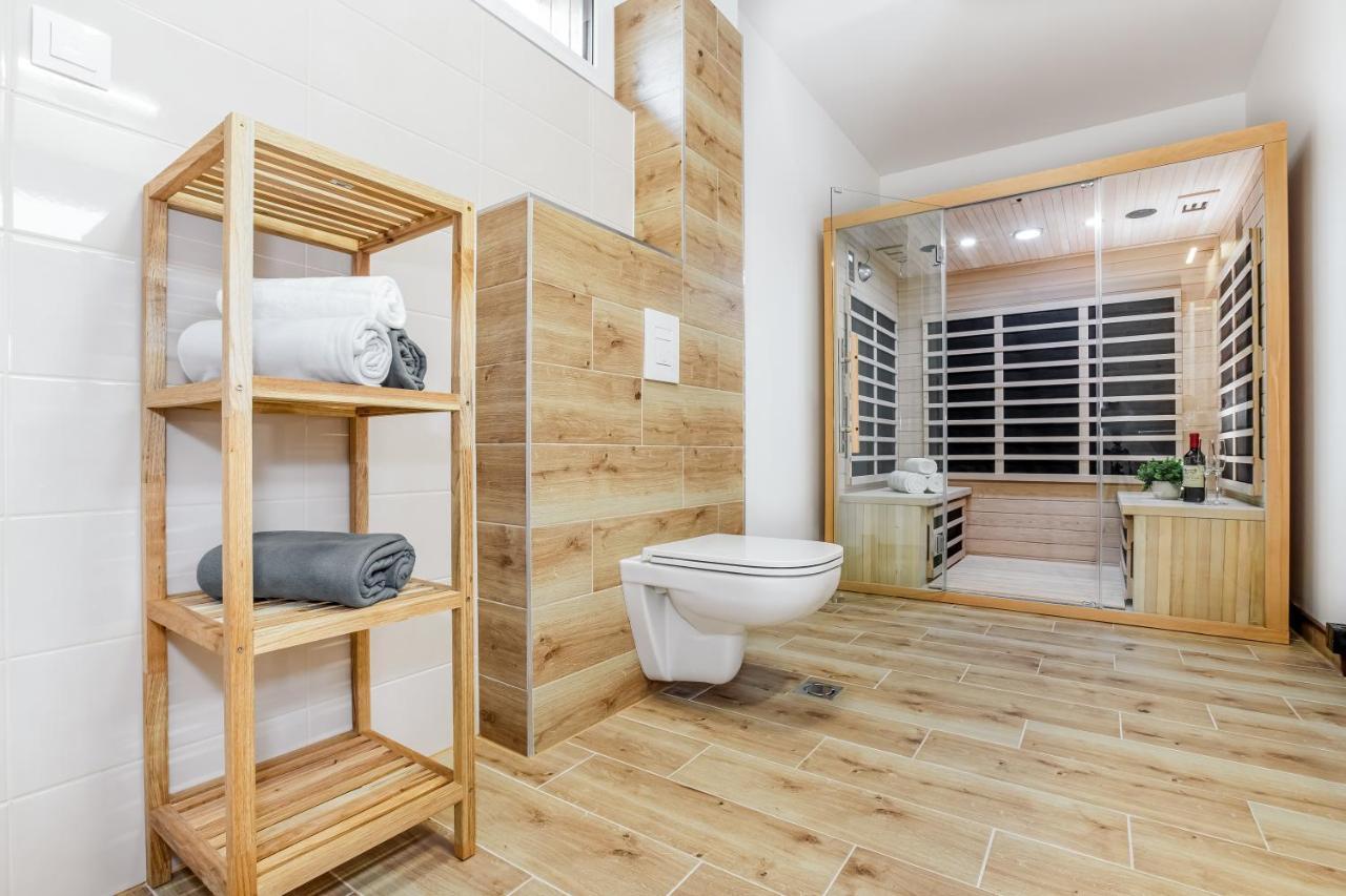 Apartmany Karlovy Dvory Horni Plana Exterior photo